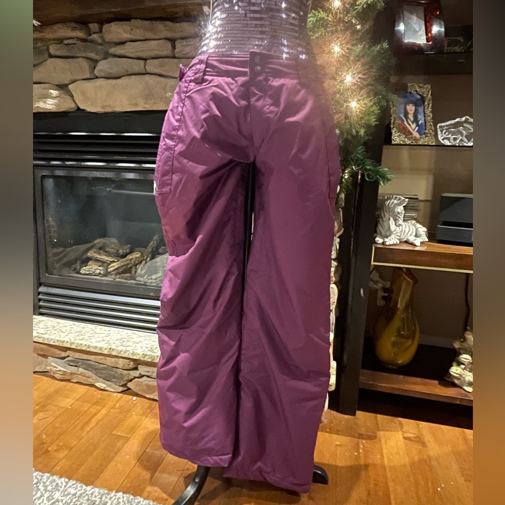 Obermeyer “Vented” ski/snowboard pants